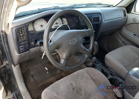 2003 Toyota Tacoma Xtracab z USA, uszkodzony, nr VIN 5TEWN72N73Z274314